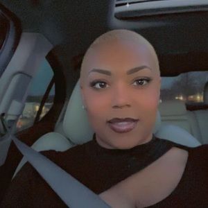 Meet your Posher, Vee